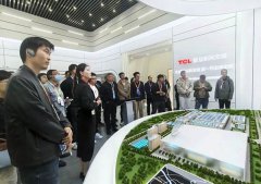 品依托通用大模子+垂类专家模子架构